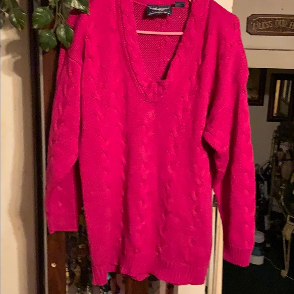 Sz med sweater by Best American